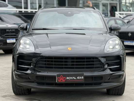 PORSCHE-MACAN-2021