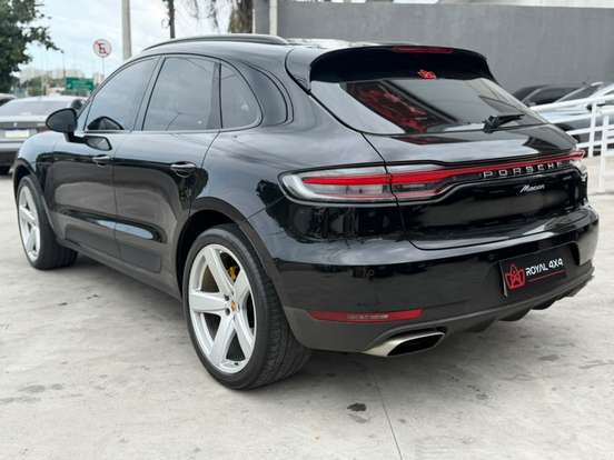 PORSCHE-MACAN-2021