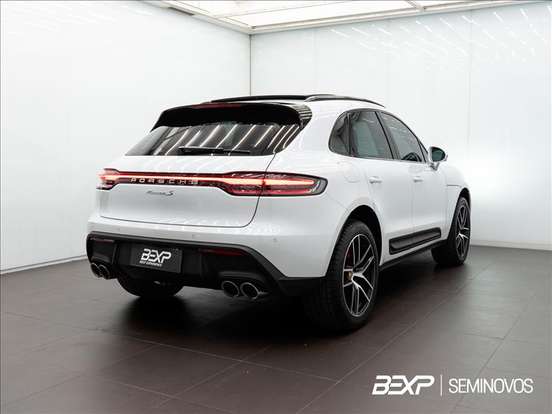 PORSCHE-MACAN-2025