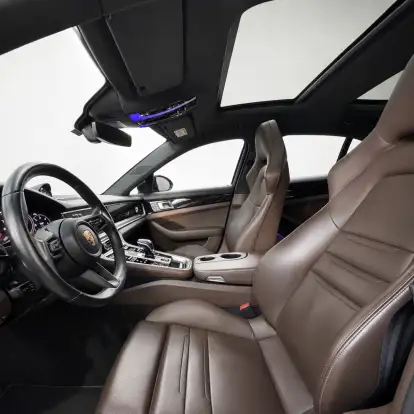PORSCHE-PANAMERA-2022