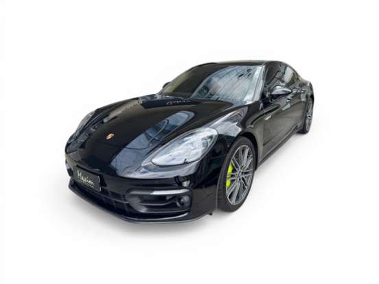 PORSCHE-PANAMERA-2023
