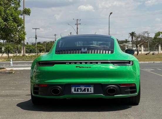PORSCHE-911-2022
