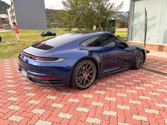 PORSCHE-911-2024
