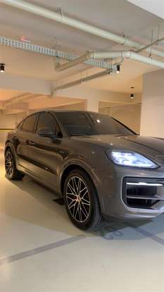 PORSCHE-CAYENNE-2025