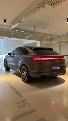 PORSCHE-CAYENNE-2025