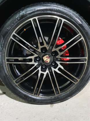 PORSCHE-CAYENNE-2013