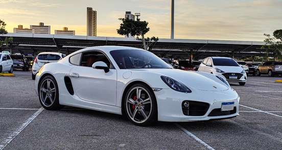 PORSCHE-CAYMAN-2013