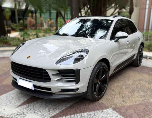 PORSCHE-MACAN-2021