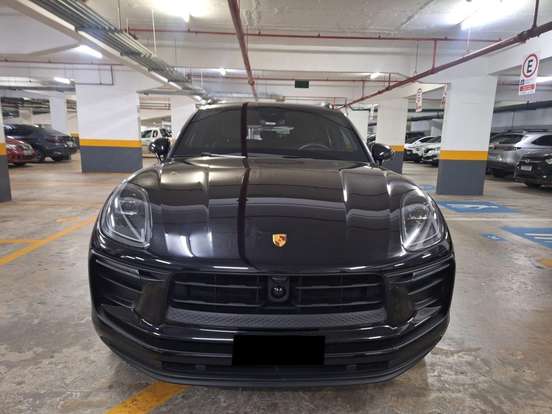 PORSCHE-MACAN-2022