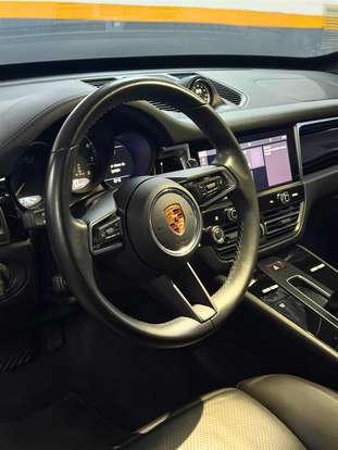PORSCHE-MACAN-2022