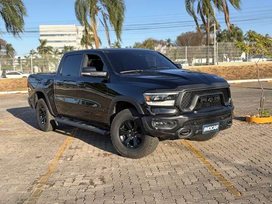 RAM-1500-5.7 V8 GASOLINA REBEL CD 4X4 AUTOMÁTICO RAM-1500-2022