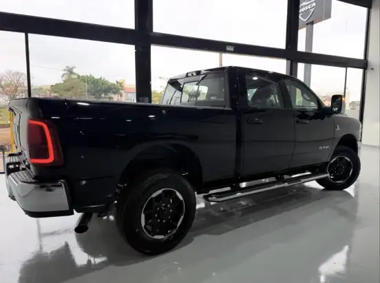 RAM-2500-6.7 I6 TURBO DIESEL LARAMIE CD 4X4 AUTOMÁTICO RAM-2500-2026