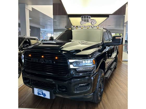 RAM 2500 6.7 I6 TURBO DIESEL LARAMIE NIGHT EDITION CD 4X4 AUTOMÁTICO