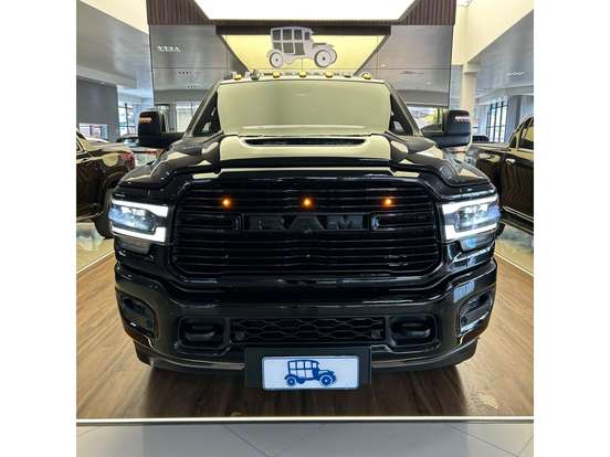 RAM-2500-6.7 I6 TURBO DIESEL LARAMIE NIGHT EDITION CD 4X4 AUTOMÁTICO RAM-2500-2024