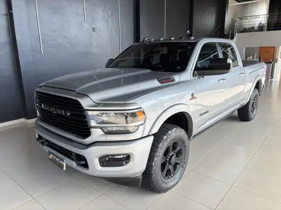 RAM-3500-6.7 I6 TURBO DIESEL LARAMIE NIGHT EDITION CD 4X4 AUTOMÁTICO RAM-3500-2022