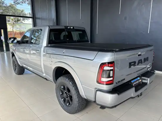 RAM-3500-6.7 I6 TURBO DIESEL LARAMIE NIGHT EDITION CD 4X4 AUTOMÁTICO RAM-3500-2022