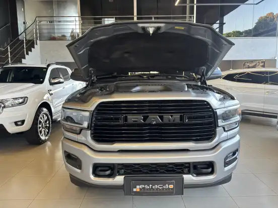 RAM-3500-6.7 I6 TURBO DIESEL LARAMIE NIGHT EDITION CD 4X4 AUTOMÁTICO RAM-3500-2022