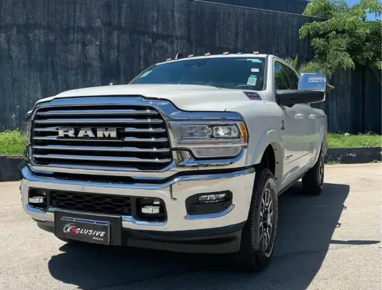 RAM 3500 6.7 I6 TURBO DIESEL LIMITED LONGHORN CD 4X4  AUTOMÁTICO
