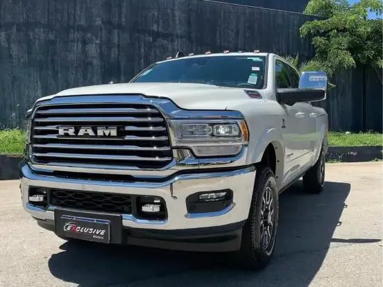 RAM-3500-6.7 I6 TURBO DIESEL LIMITED LONGHORN CD 4X4 AUTOMÁTICO RAM-3500-2024