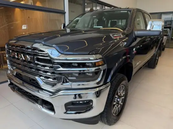 RAM-3500-6.7 I6 TURBO DIESEL LIMITED LONGHORN CD 4X4 AUTOMÁTICO RAM-3500-2026