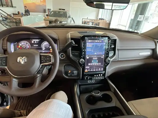RAM-3500-6.7 I6 TURBO DIESEL LIMITED LONGHORN CD 4X4 AUTOMÁTICO RAM-3500-2026