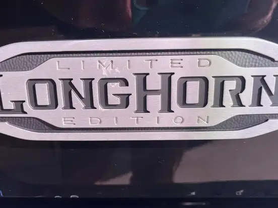 RAM-3500-6.7 I6 TURBO DIESEL LIMITED LONGHORN CD 4X4 AUTOMÁTICO RAM-3500-2026