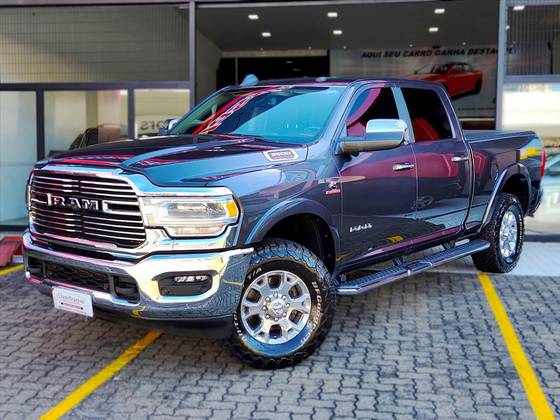 RAM 3500 6.7 I6 TURBO DIESEL LARAMIE CD 4X4 AUTOMÁTICO