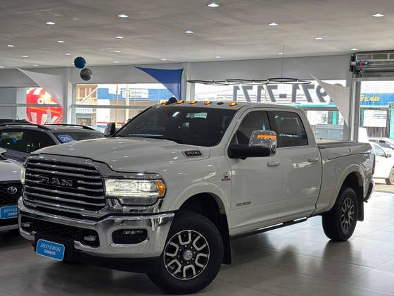 RAM 3500 6.7 I6 TURBO DIESEL LIMITED LONGHORN CD 4X4  AUTOMÁTICO