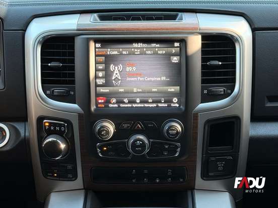 RAM-CLASSIC-5.7 V8 GASOLINA LARAMIE NIGHT EDITION CD 4X4 AUTOMÁTICO RAM-CLASSIC-2023