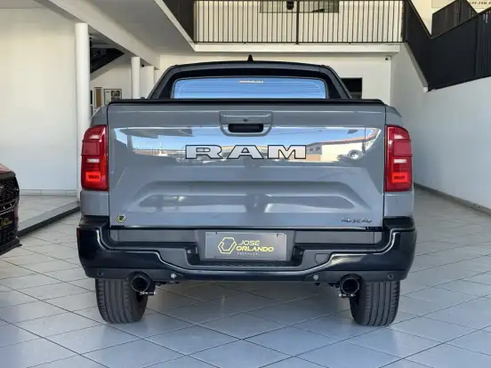 RAM-RAMPAGE-2.0 HURRICANE 4 TURBO GASOLINA R/T 4X4 AUTOMÁTICO RAM-RAMPAGE-2025