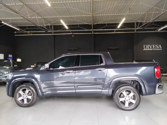 RAM-RAMPAGE-2.0 TURBO DIESEL LARAMIE 4X4 AUTOMÁTICO RAM-RAMPAGE-2024