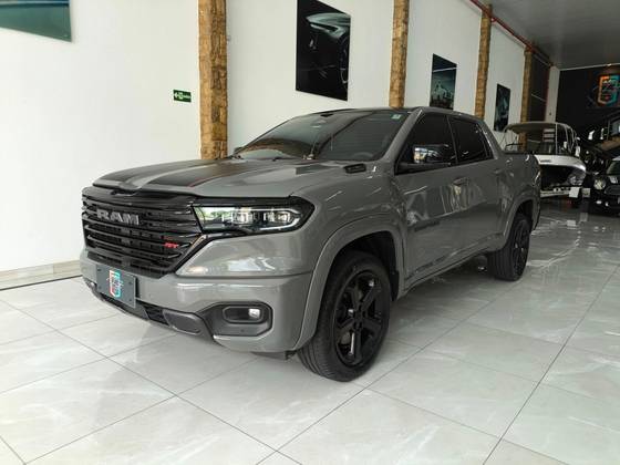 RAM RAMPAGE 2.0 HURRICANE 4 TURBO GASOLINA R/T 4X4 AUTOMÁTICO