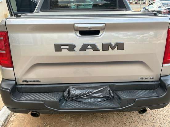 RAM-RAMPAGE-2.0 HURRICANE 4 TURBO GASOLINA REBEL 4X4 AUTOMÁTICO RAM-RAMPAGE-2024