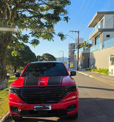 RAM RAMPAGE 2.0 HURRICANE 4 TURBO GASOLINA R/T 4X4 AUTOMÁTICO