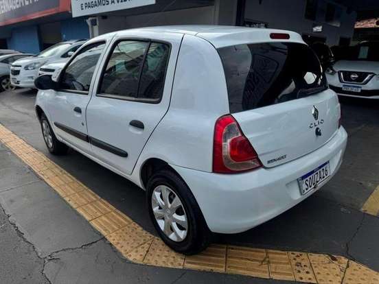 RENAULT-CLIO-1.0 EXPRESSION 16V FLEX 4P MANUAL RENAULT-CLIO-2015