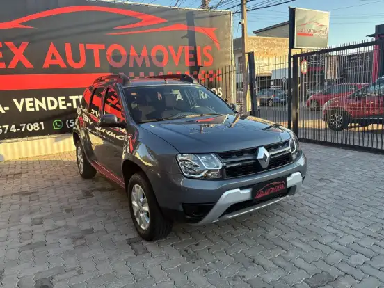 RENAULT-DUSTER-2018