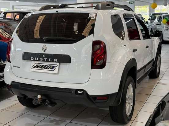 RENAULT-DUSTER-2019