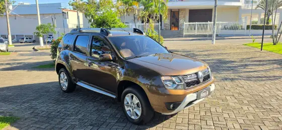 RENAULT DUSTER 2.0 DYNAMIQUE 4X2 16V FLEX 4P AUTOMÁTICO