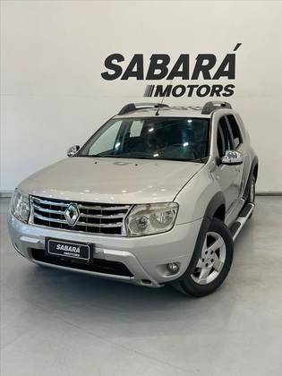 RENAULT DUSTER 2.0 DYNAMIQUE 4X2 16V FLEX 4P AUTOMÁTICO