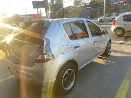 RENAULT-SANDERO-1.0 AUTHENTIQUE 16V FLEX 4P MANUAL RENAULT-SANDERO-2014