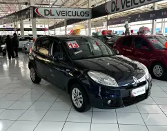 RENAULT SANDERO 1.6 EXPRESSION 8V FLEX 4P MANUAL RENAULT SANDERO 1.6 EXPRESSION 8V FLEX 4P MANUAL