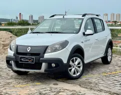 RENAULT SANDERO 1.6 STEPWAY 8V FLEX 4P MANUAL RENAULT SANDERO 1.6 STEPWAY 8V FLEX 4P MANUAL