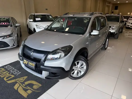 RENAULT SANDERO 1.6 STEPWAY 8V FLEX 4P MANUAL