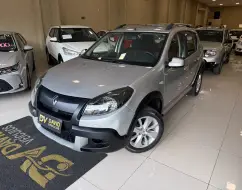 RENAULT SANDERO 1.6 STEPWAY 8V FLEX 4P MANUAL RENAULT SANDERO 1.6 STEPWAY 8V FLEX 4P MANUAL