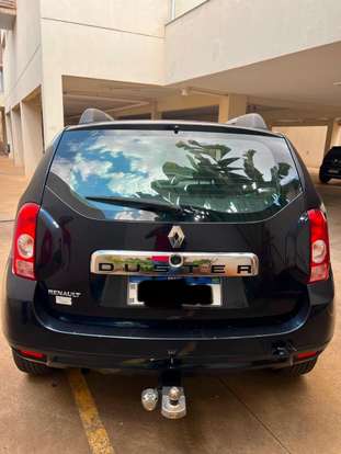 RENAULT-DUSTER-2011