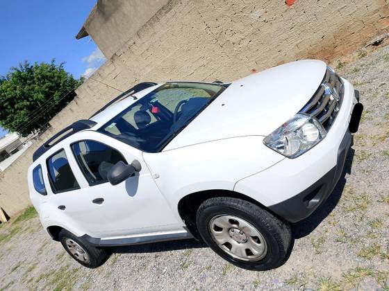 RENAULT DUSTER 1.6 EXPRESSION 4X2 16V FLEX 4P MANUAL