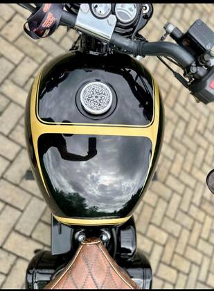 ROYAL ENFIELD BULLET 500 