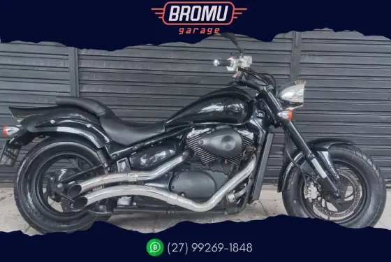 SUZUKI BOULEVARD M800 