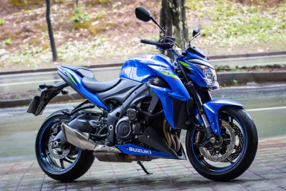 SUZUKI GSX-S1000Z ABS 