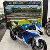 SUZUKI GSX-R750 SUZUKI GSX-R750